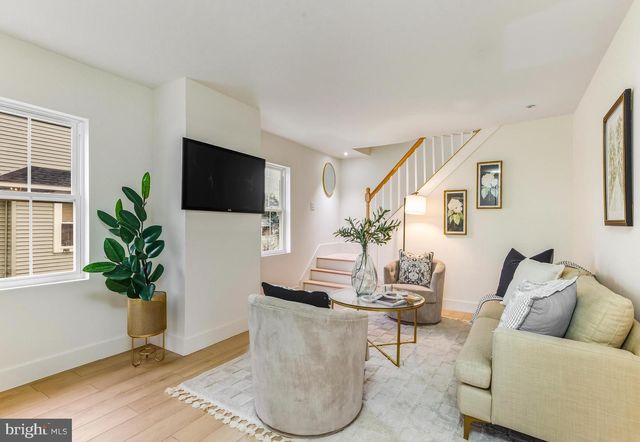 432 W PINE ST, Audubon, NJ 08106