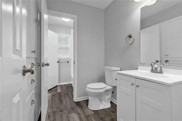 717 S Sunset Drive, Olathe, KS 66061
