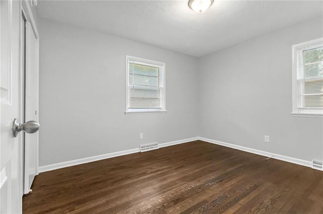 717 S Sunset Drive, Olathe, KS 66061