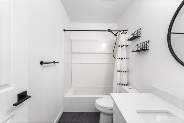 12324 SE 223rd Drive, Kent, WA 98031