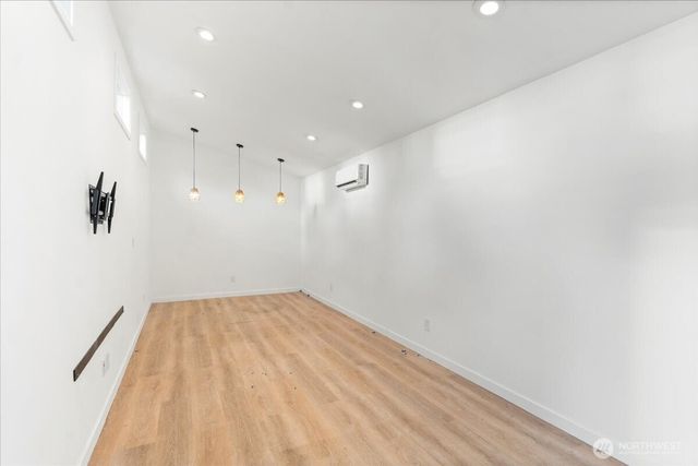 12324 SE 223rd Drive, Kent, WA 98031