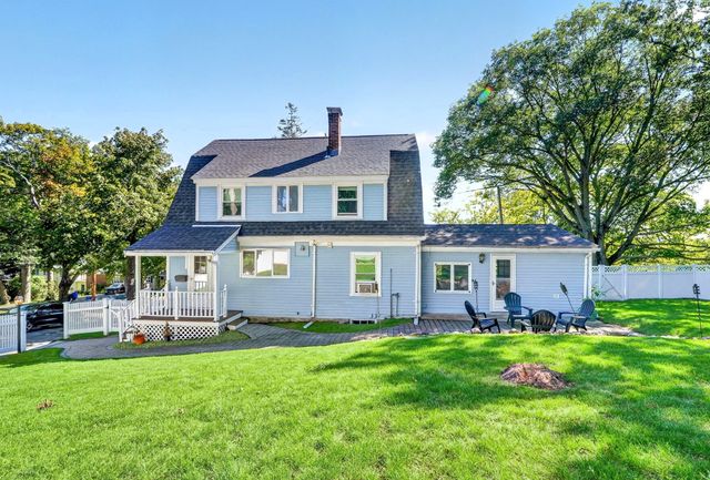 51 Lindenwood Road, Stoneham, MA 02180