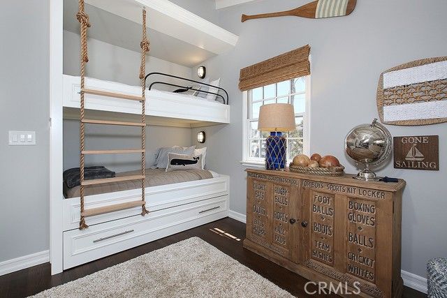 554 Hazel Drive, Corona Del Mar (newport Beach), CA 92625