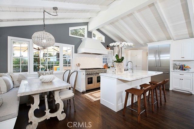 554 Hazel Drive, Corona Del Mar (newport Beach), CA 92625