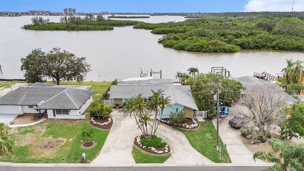 5694 OAKHURST DRIVE, Seminole, FL 33772