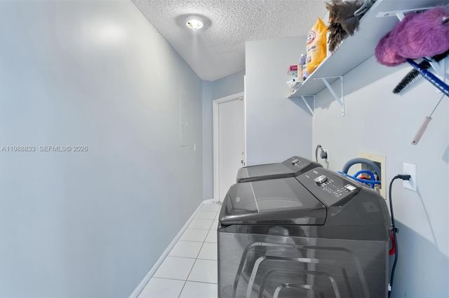 19031 NW 54th Avenue, Miami Gardens, FL 33055