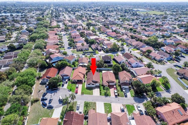 19031 NW 54th Avenue, Miami Gardens, FL 33055