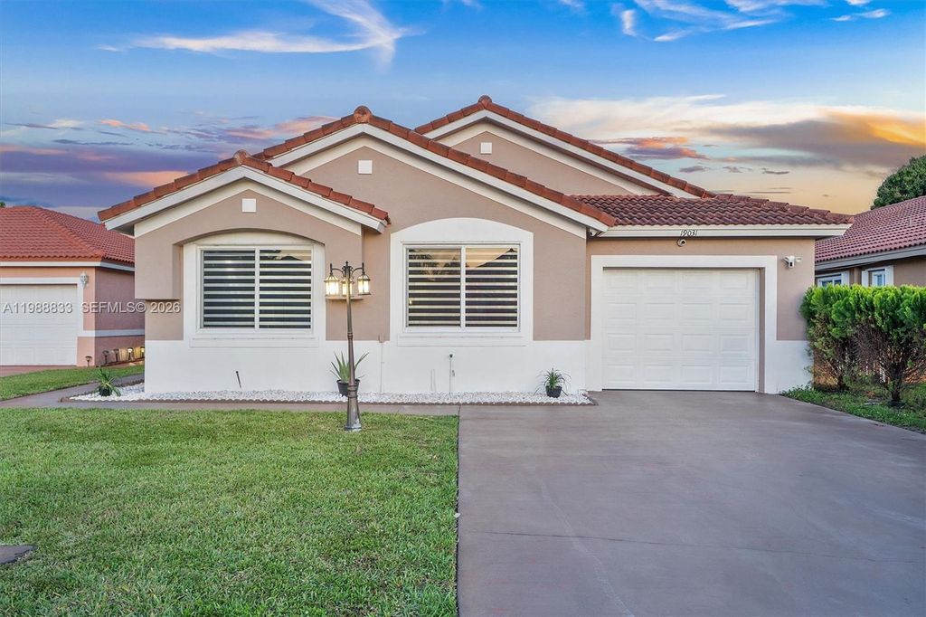 19031 NW 54th Avenue, Miami Gardens, FL 33055