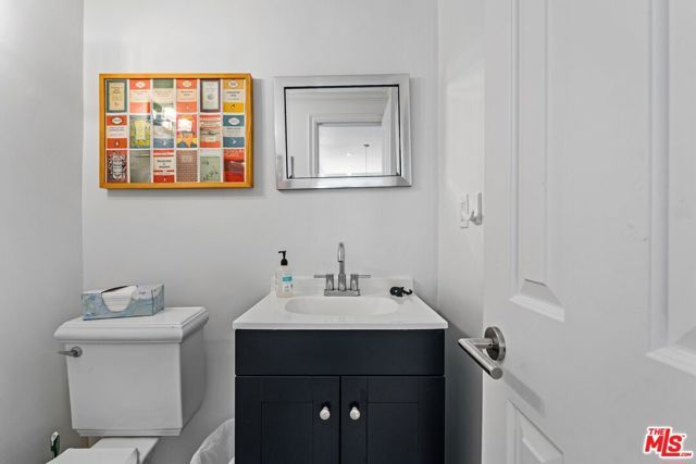 1862 Kimberly Lane, Los Angeles, CA 90049