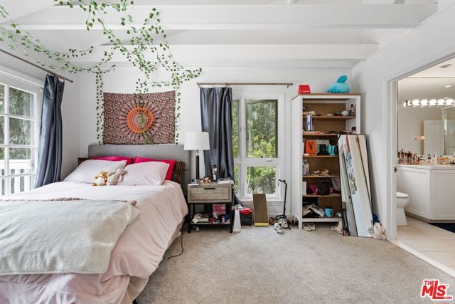 1862 Kimberly Lane, Los Angeles, CA 90049