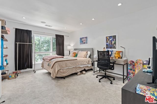 1862 Kimberly Lane, Los Angeles, CA 90049