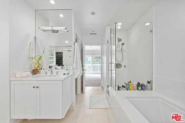 1862 Kimberly Lane, Los Angeles, CA 90049