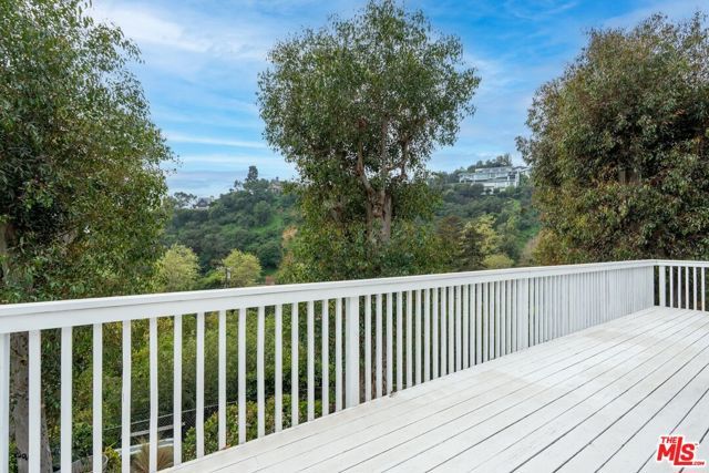 1862 Kimberly Lane, Los Angeles, CA 90049