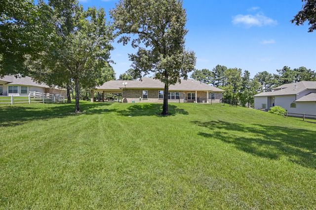 11644 King Edward Court, Montgomery, TX 77316