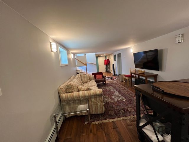 159 Willis Ave 1, Medford, MA 02115
