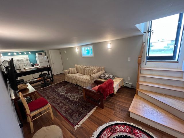 159 Willis Ave 1, Medford, MA 02115