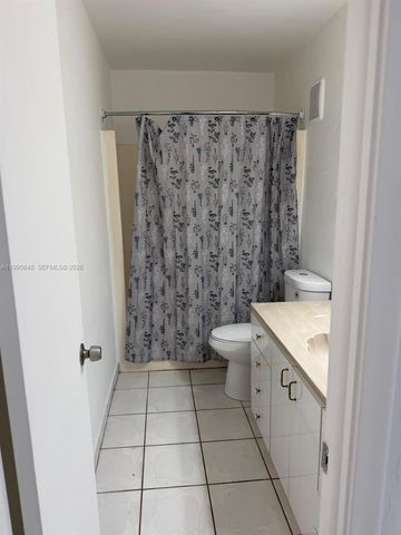 805 W 79th Place, Hialeah, FL 33014