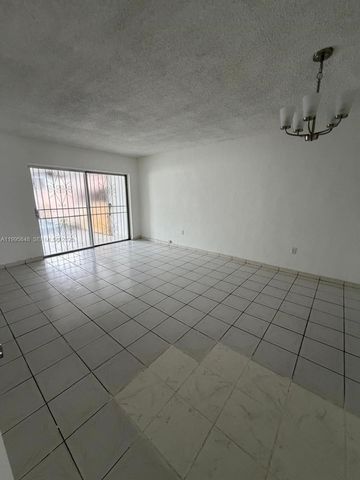 805 W 79th Place, Hialeah, FL 33014