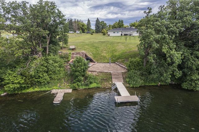 453 N Shore Drive, Underwood, MN 56586