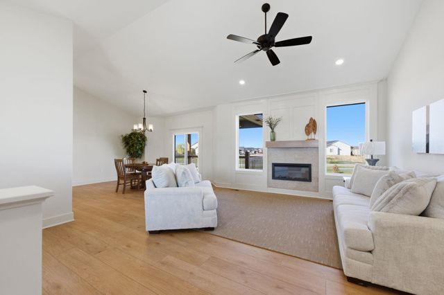 8471 W Pebble, Maize, KS 67101