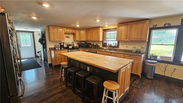2601 Wilson Cambria Road, Wilson, NY 14172