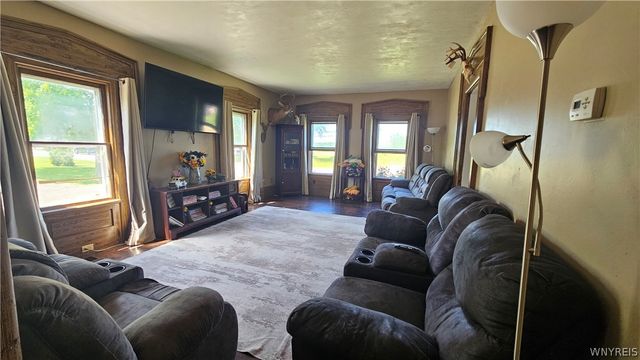 2601 Wilson Cambria Road, Wilson, NY 14172