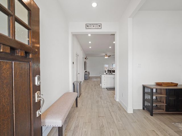 9 Alyssa Palms Drive, Manvel, TX 77578