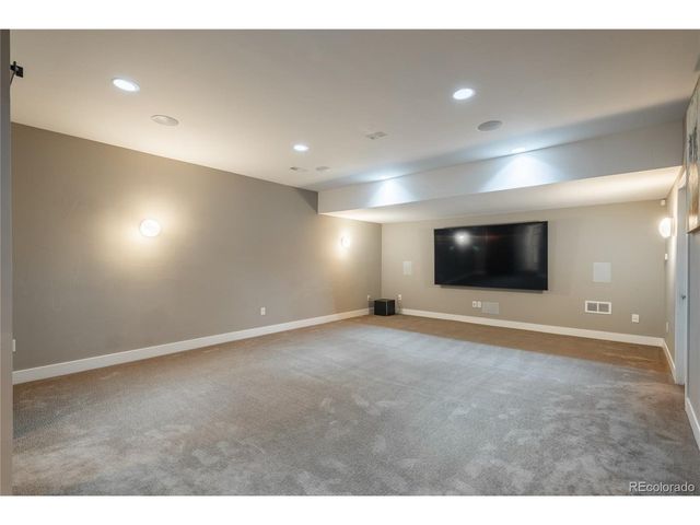 8802 E 53rd Ave, Denver, CO 80238