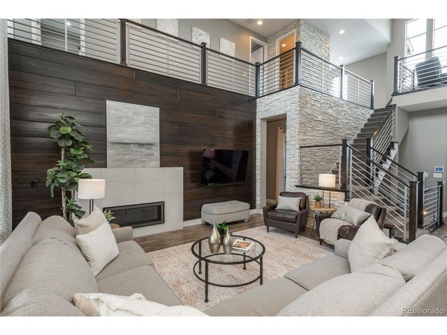 8802 E 53rd Ave, Denver, CO 80238