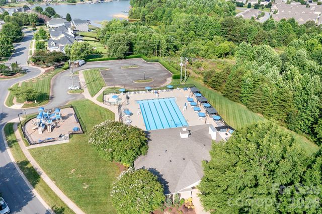 269 Montibello Drive, Mooresville, NC 28117