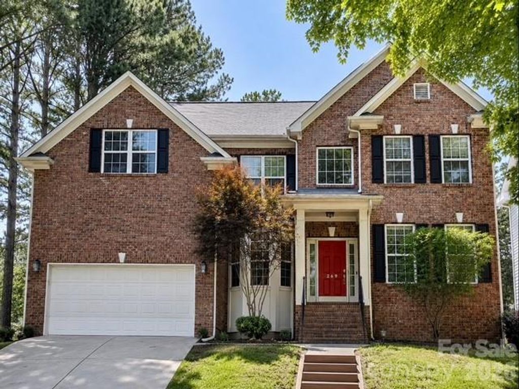 269 Montibello Drive, Mooresville, NC 28117
