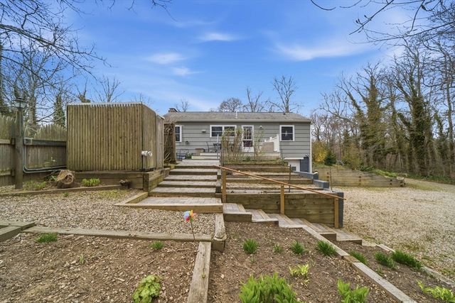 26 Locust Rd, Orleans, MA 02653