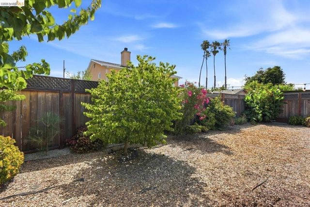 2620 Fordham ST, East Palo Alto, CA 94303