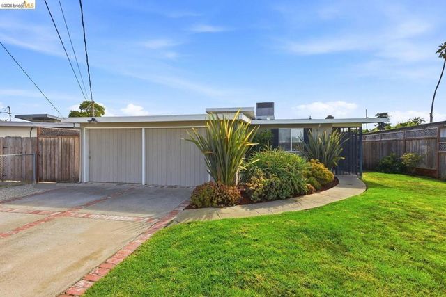 2620 Fordham ST, East Palo Alto, CA 94303