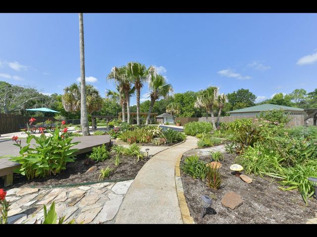 2204 Airline Drive, Friendswood, TX 77546