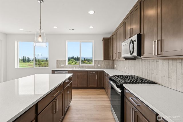 3221 219th Avenue E, Bonney Lake, WA 98391