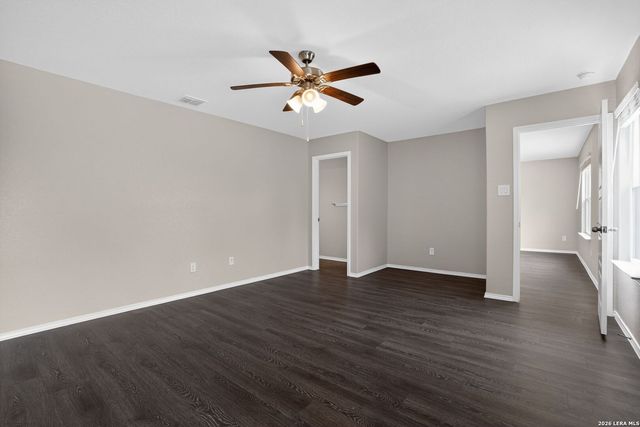 7519 Twin Pine Ct, Converse, TX 78109