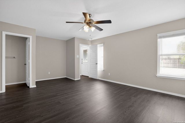 7519 Twin Pine Ct, Converse, TX 78109