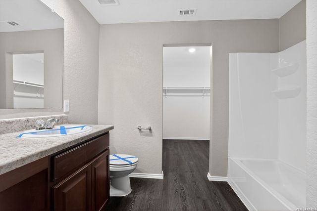 7519 Twin Pine Ct, Converse, TX 78109