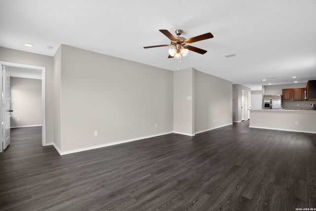 7519 Twin Pine Ct, Converse, TX 78109