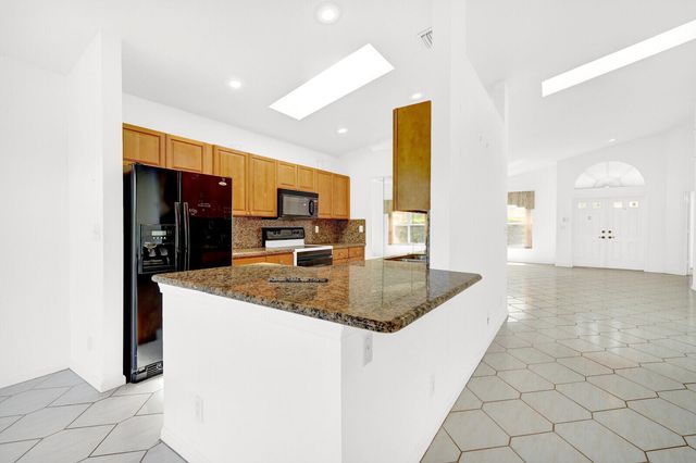 8799 Sonoma Lake Boulevard, Boca Raton, FL 33434