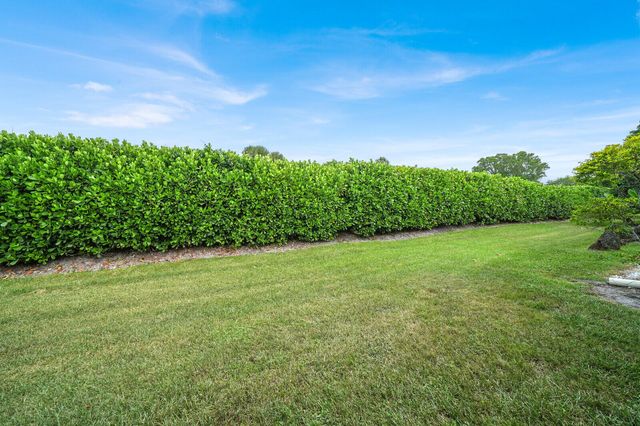 8799 Sonoma Lake Boulevard, Boca Raton, FL 33434