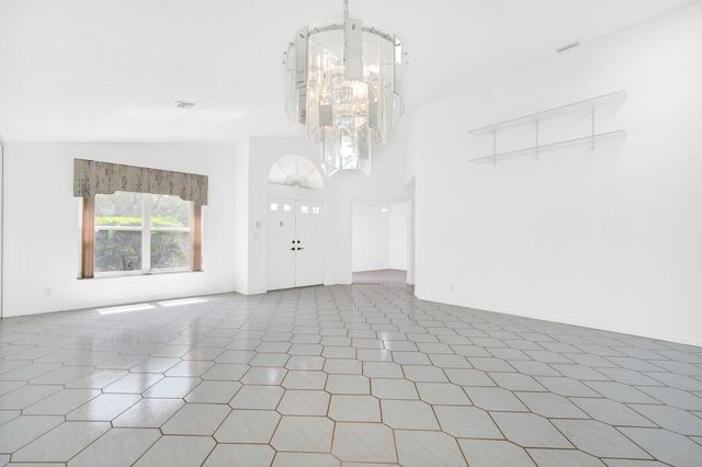 8799 Sonoma Lake Boulevard, Boca Raton, FL 33434