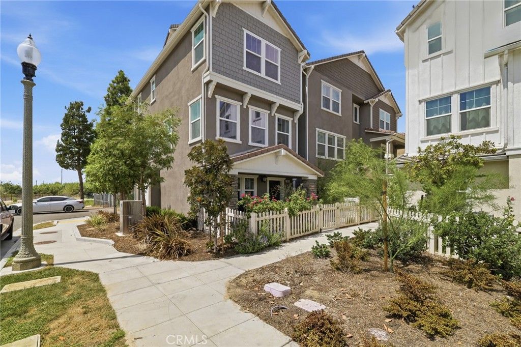 591 Heritage Valley Parkway, Fillmore, CA 93015 — exterior