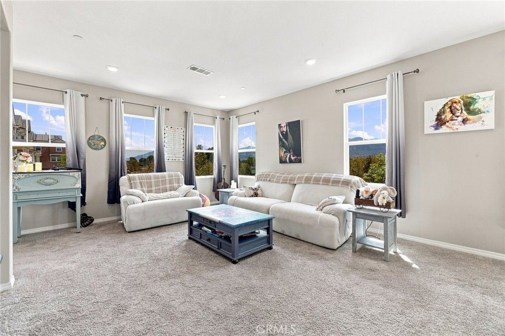 591 Heritage Valley Parkway, Fillmore, CA 93015 — photo 4