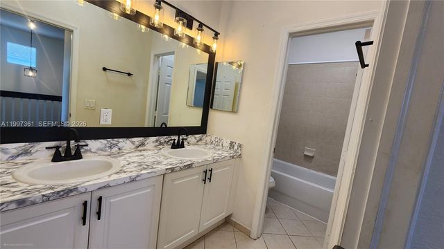 343 NE 36th Terrace, Homestead, FL 33033