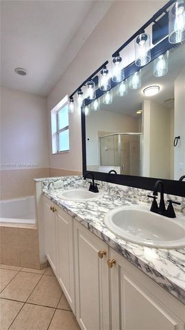 343 NE 36th Terrace, Homestead, FL 33033