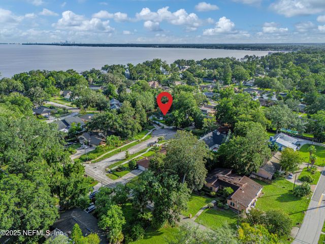 2917 ISSER Court, Jacksonville, FL 32257