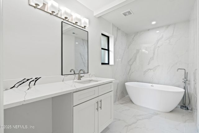 2917 ISSER Court, Jacksonville, FL 32257