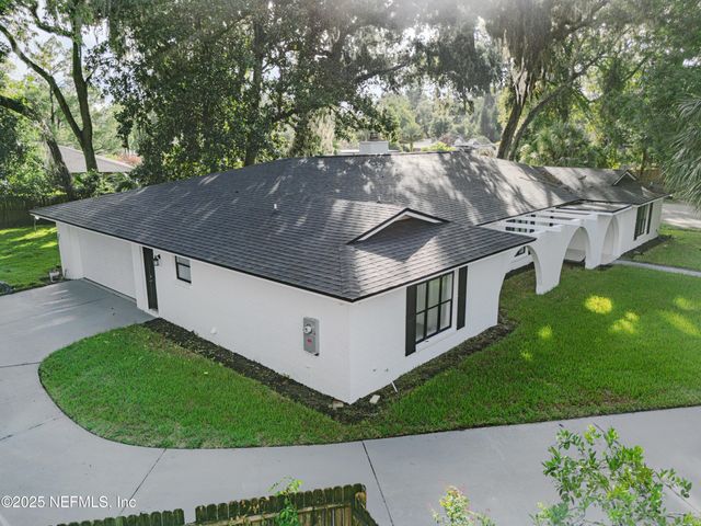 2917 ISSER Court, Jacksonville, FL 32257